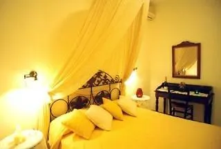 Marandi Luxury מלון