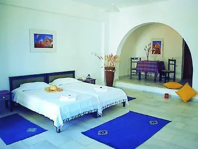 מלון Marandi Luxury