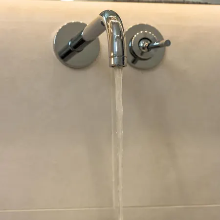 Marandi Luxury סטלידה