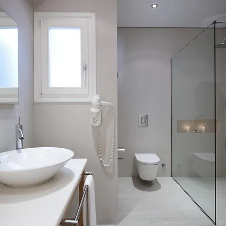 Szálloda Marandi Luxury Sztelída